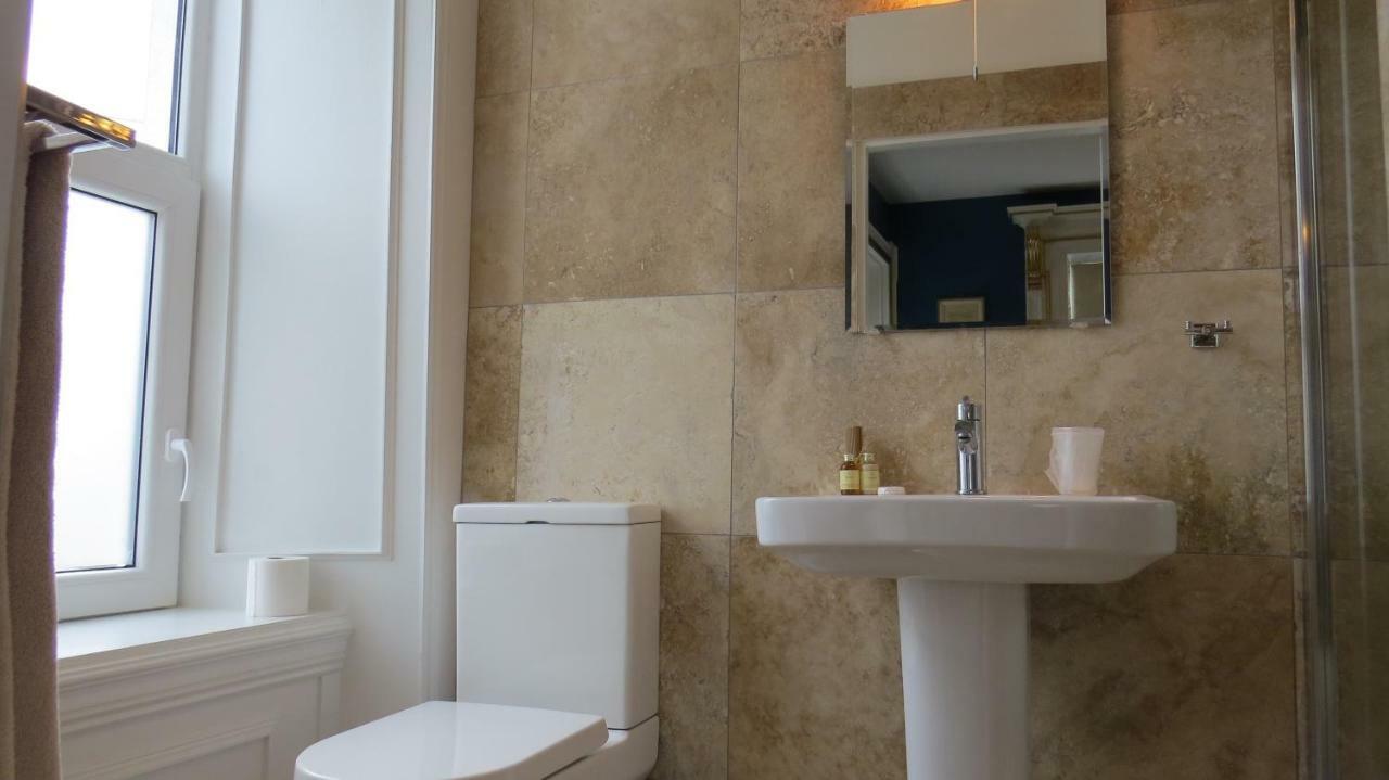 Abbey View House Hotell Youghal Exteriör bild